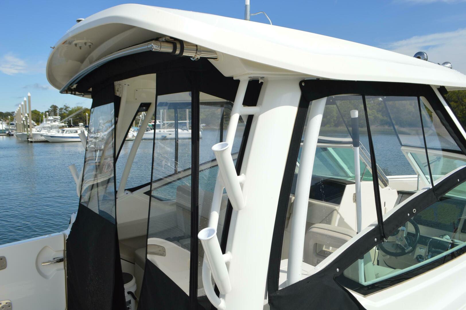 Slide: The Image of Boston Whaler 280 VANTAGE 2022 - 5206664