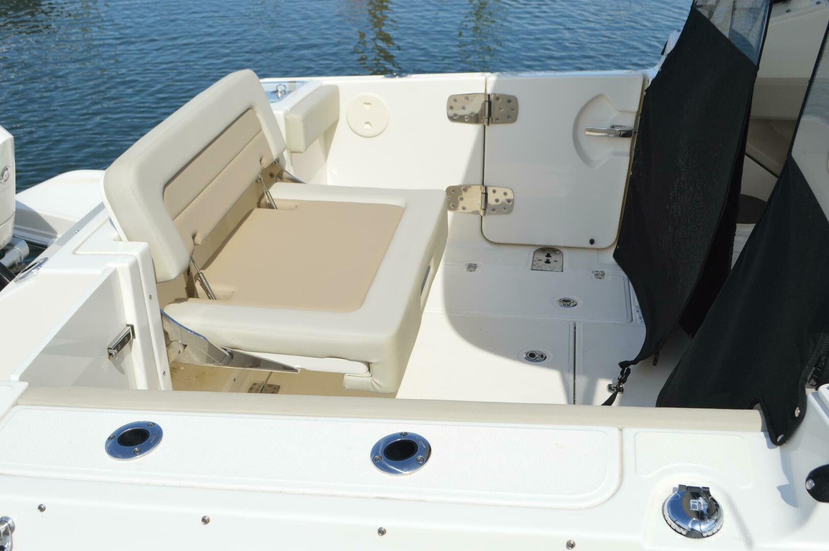 Slide: The Image of Boston Whaler 280 VANTAGE 2022 - 5206684