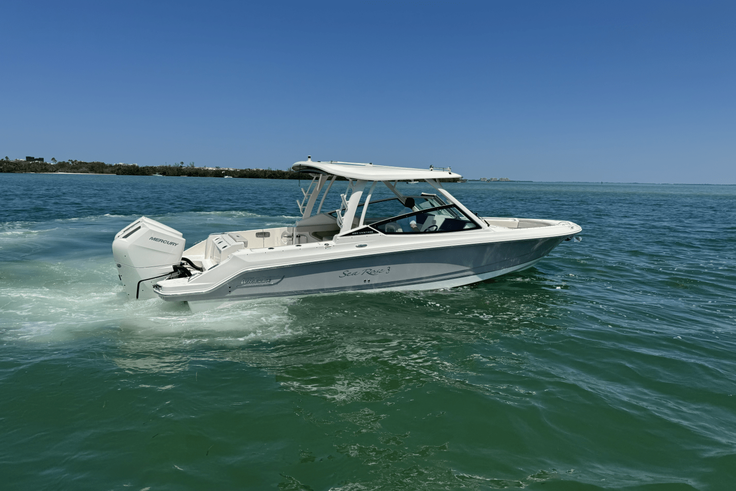 Slide: The Image of Boston Whaler 280 VANTAGE 2024 - 17