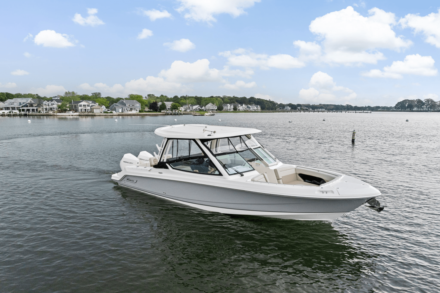 Slide: The Image of Boston Whaler 280 Vantage 2025 - 0