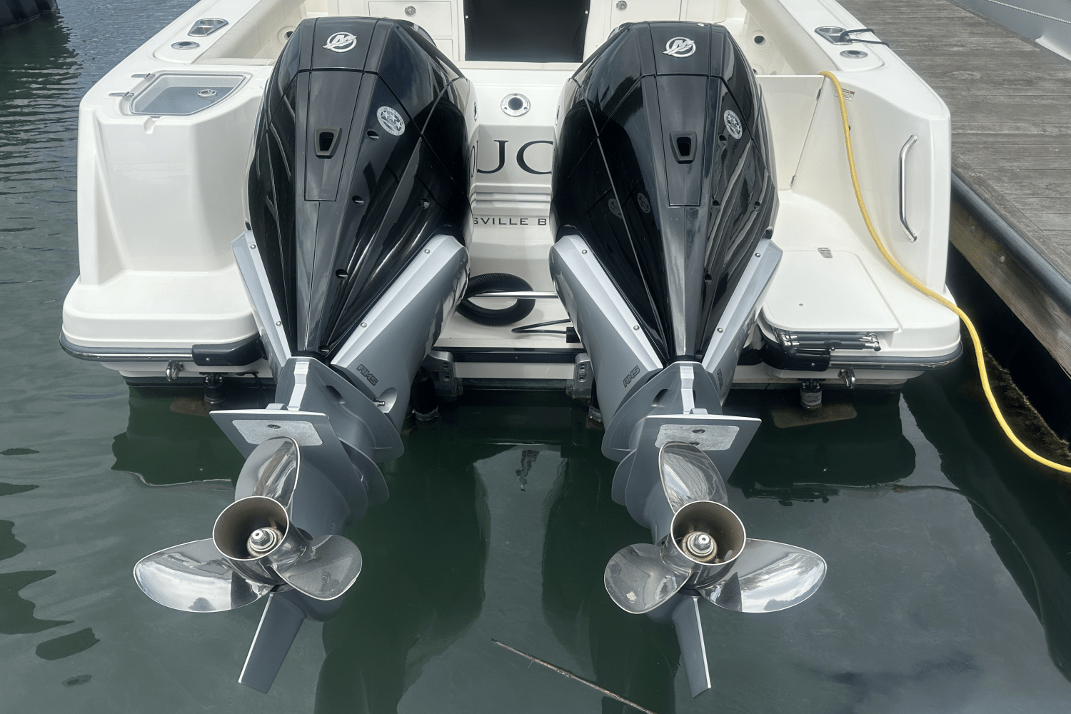 Slide: The Image of Boston Whaler 285 CONQUEST 2024 - 34