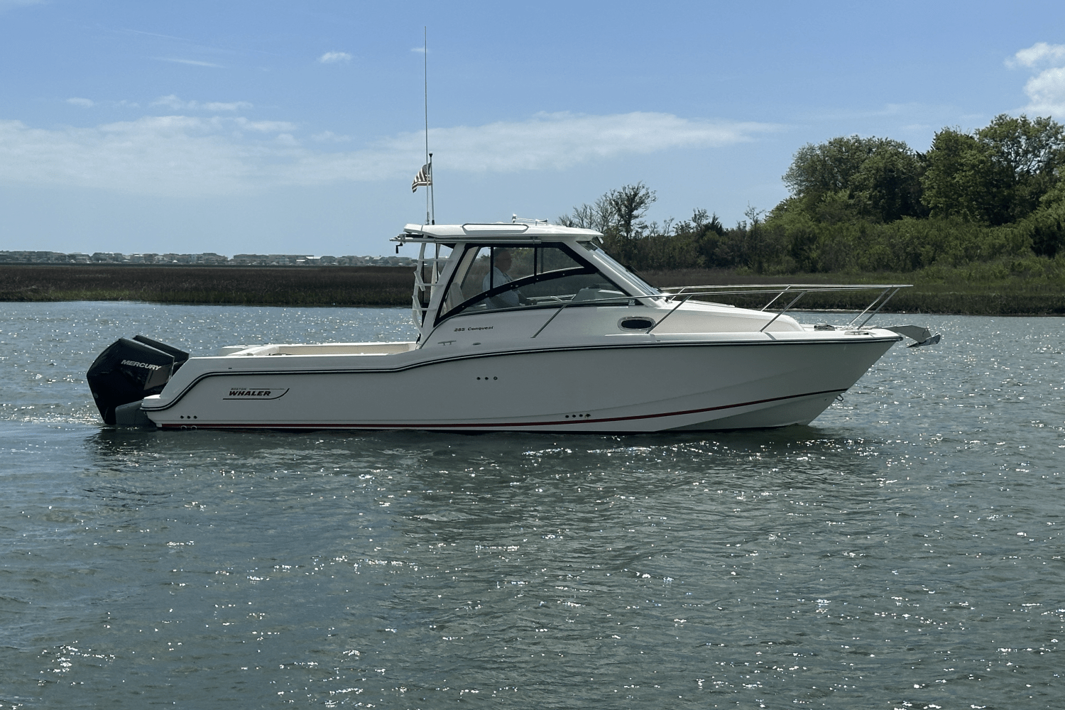 Slide: The Image of Boston Whaler 285 CONQUEST 2024 - 4