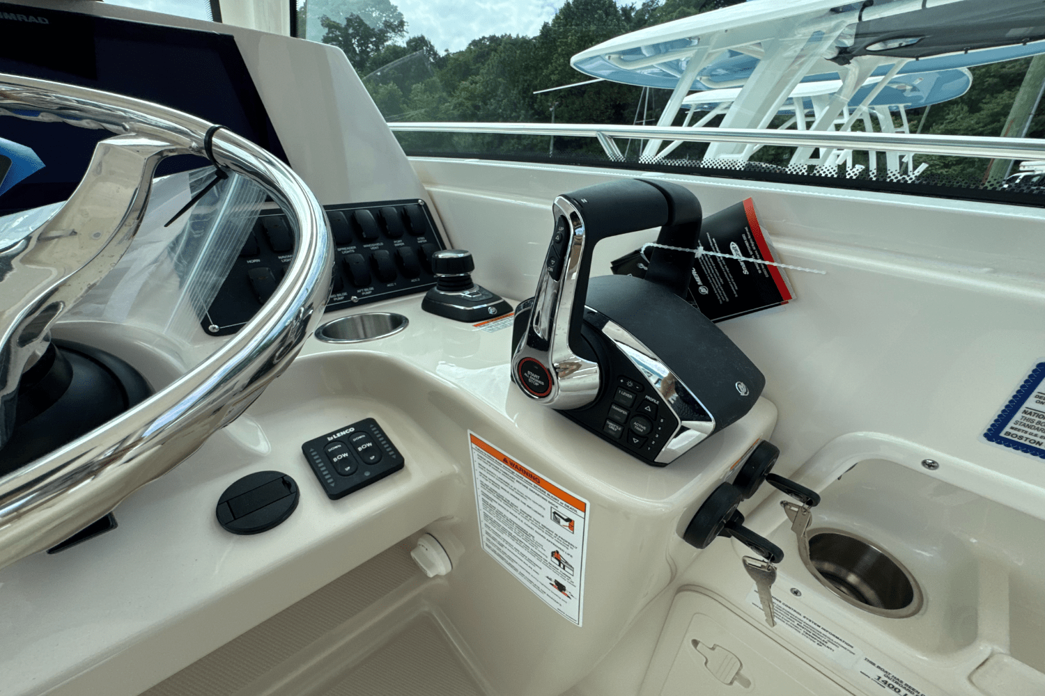 Slide: The Image of Boston Whaler 285 Conquest 2026 - 29