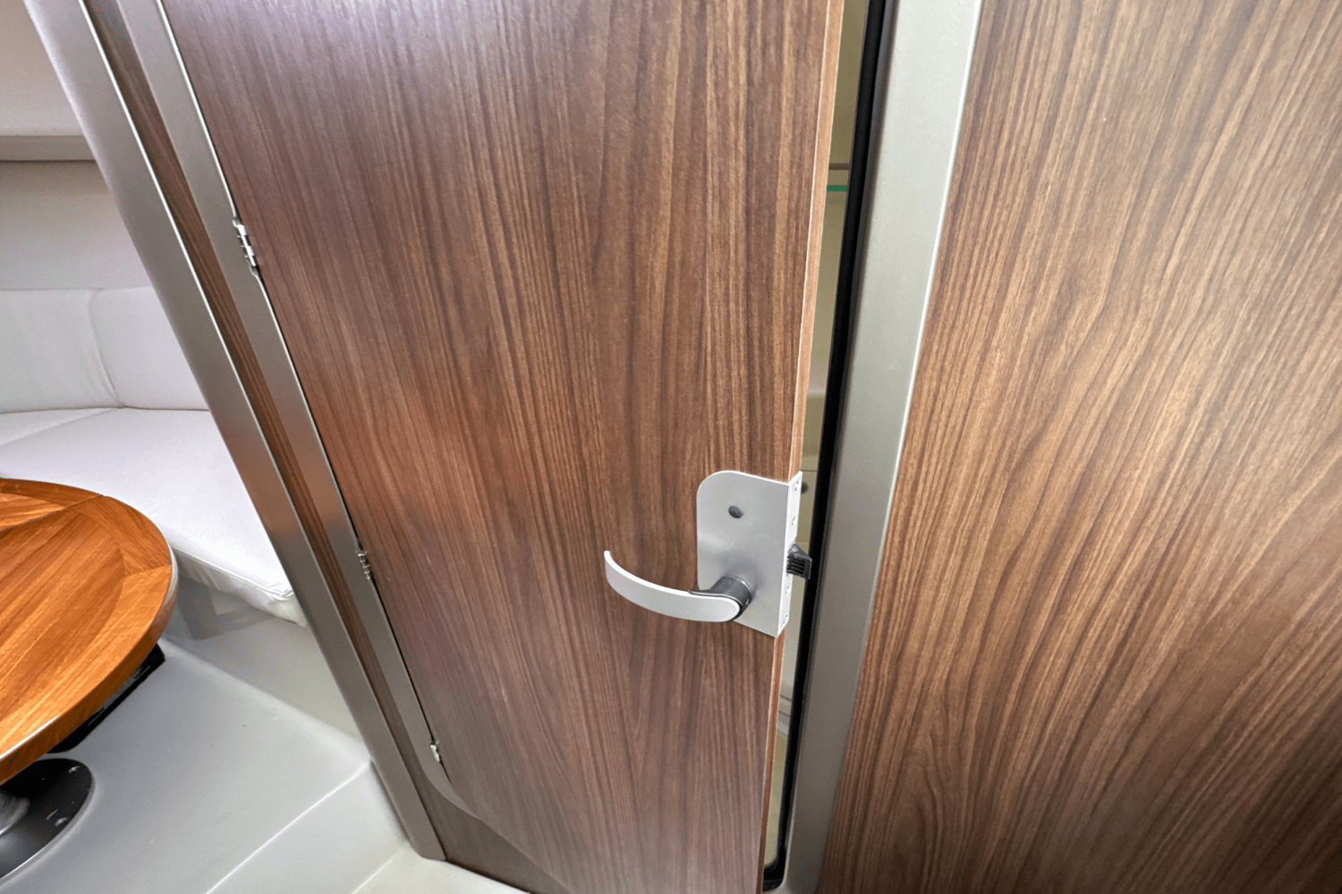 Slide: The Image of Boston Whaler 285 Conquest 2026 - 38