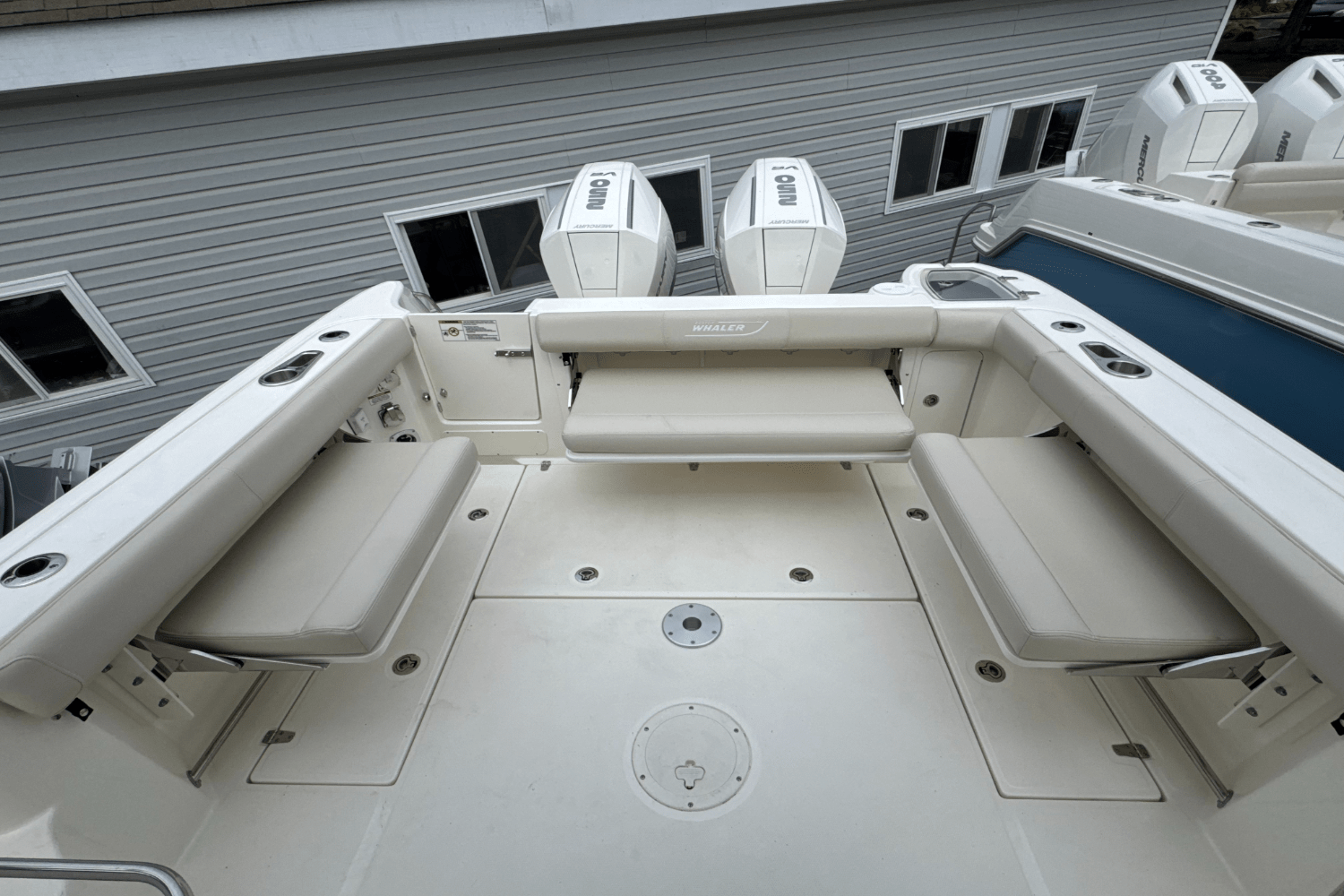 Slide: The Image of Boston Whaler 285 Conquest 2026 - 7