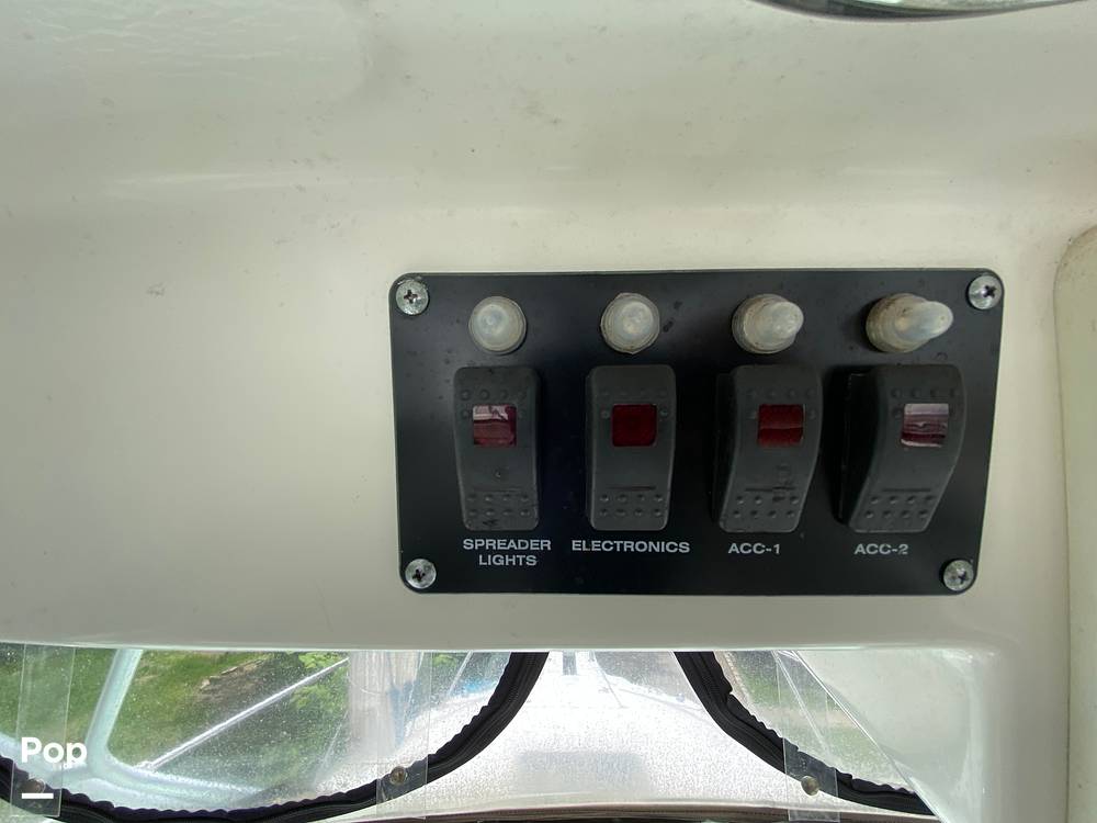 Slide: The Image of Boston Whaler 28 Conquest 2001 - 16