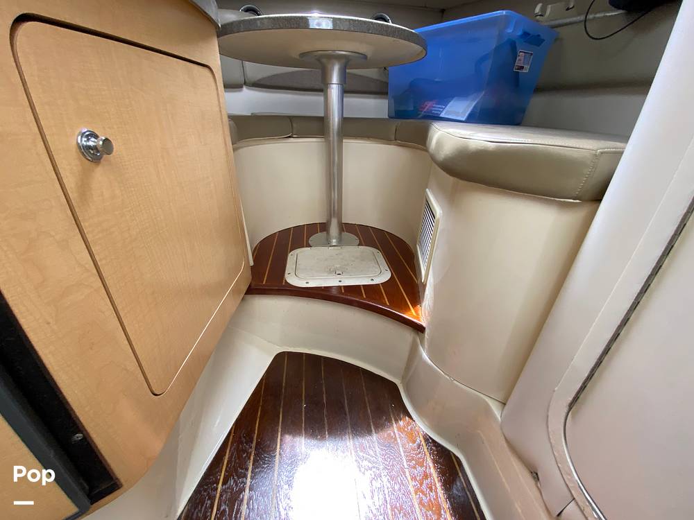 Slide: The Image of Boston Whaler 28 Conquest 2001 - 30