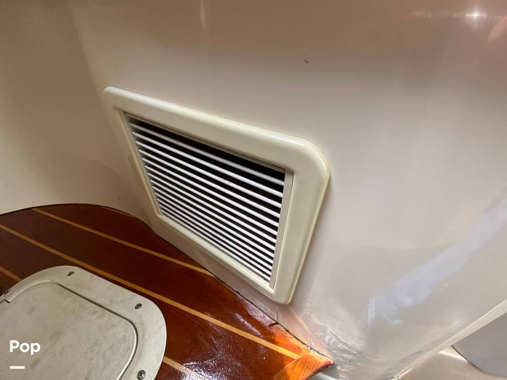Slide: The Image of Boston Whaler 28 Conquest 2001 - 41