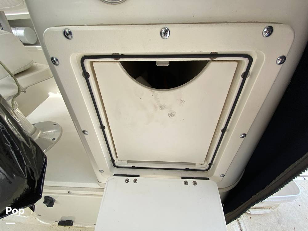 Slide: The Image of Boston Whaler 28 Conquest 2001 - 48