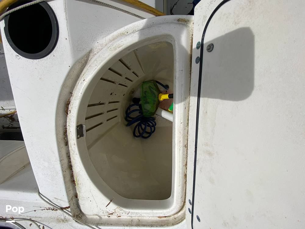 Slide: The Image of Boston Whaler 28 Conquest 2001 - 69