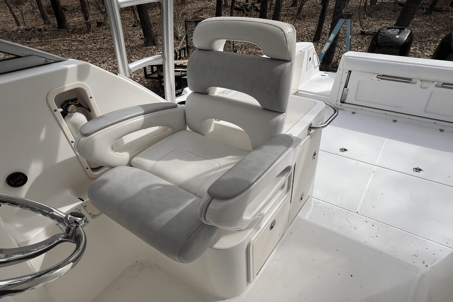 Slide: The Image of Boston Whaler 305 CONQUEST 2006 - 10