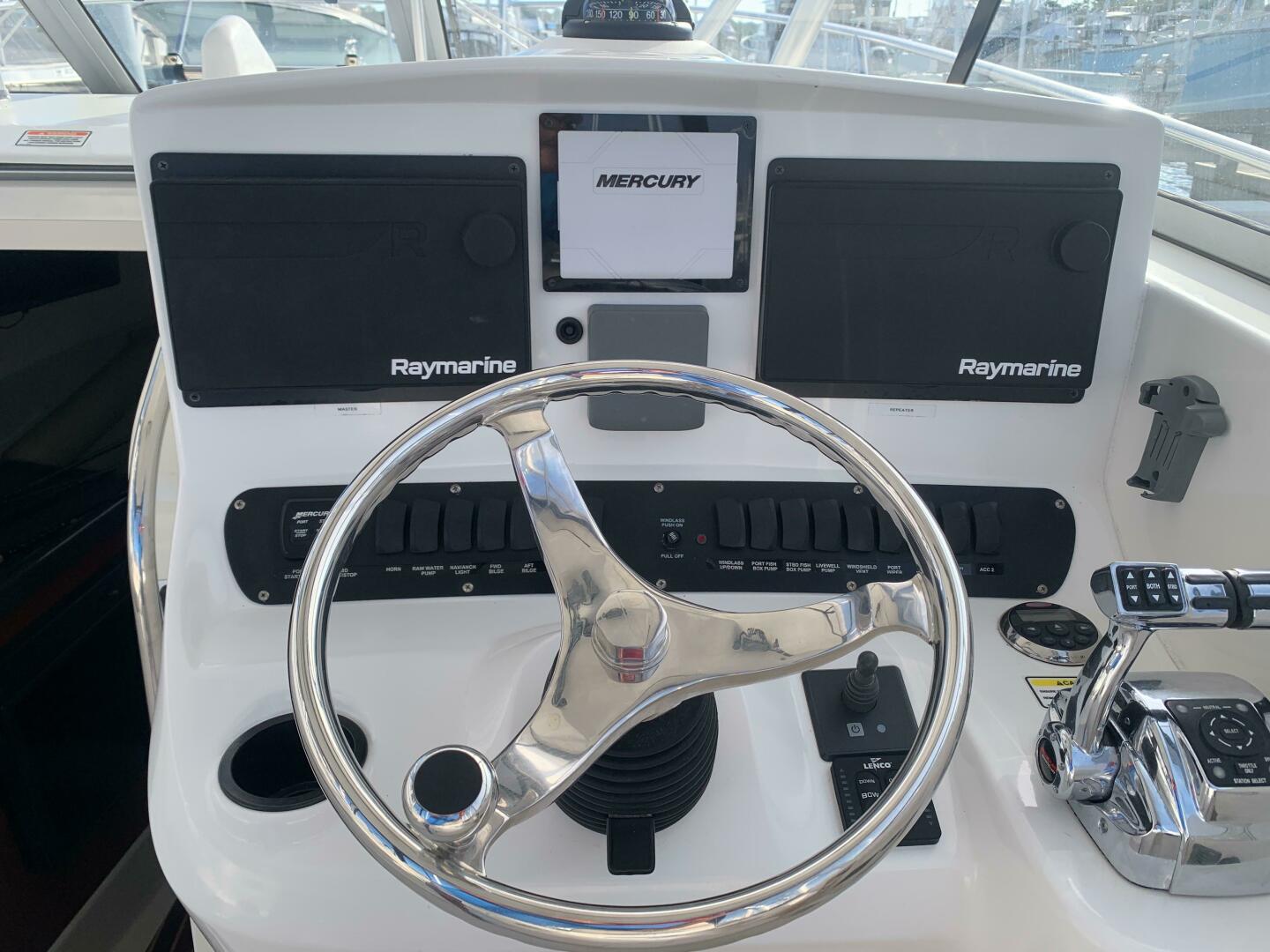 Slide: The Image of Boston Whaler 305 Conquest 2006 - 4760783