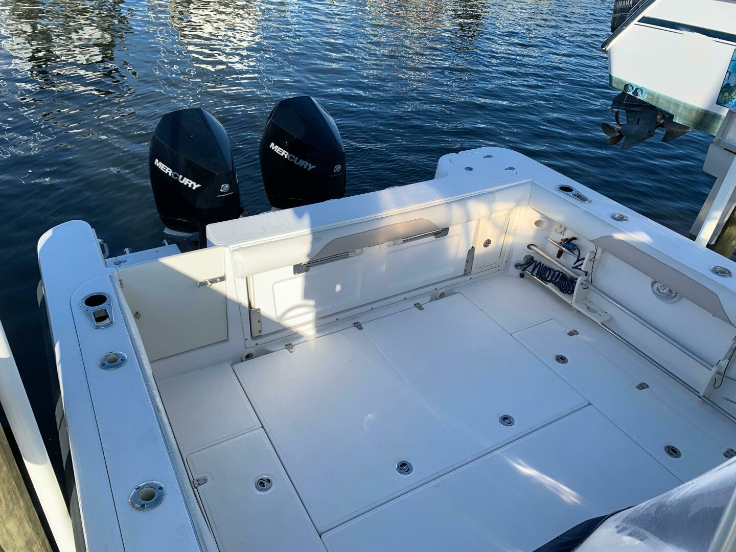 Slide: The Image of Boston Whaler 305 Conquest 2006 - 4760790