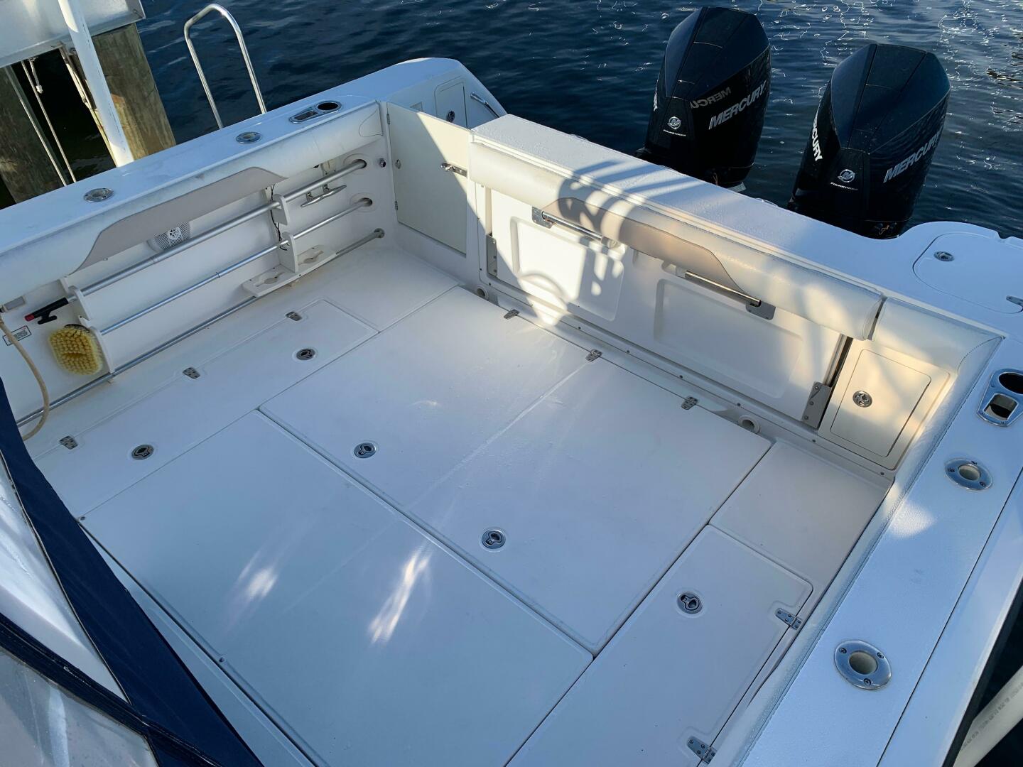 Slide: The Image of Boston Whaler 305 Conquest 2006 - 4760794