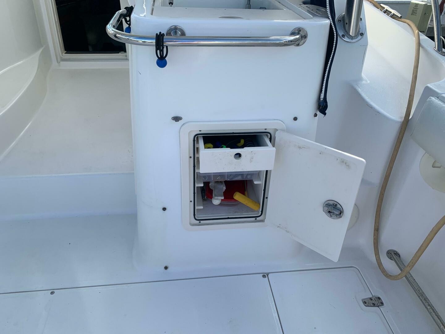 Slide: The Image of Boston Whaler 305 Conquest 2006 - 4760797