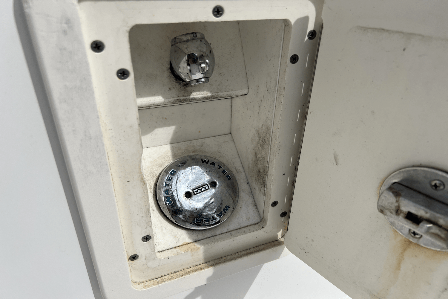 Slide: The Image of Boston Whaler 305 CONQUEST 2006 - 37