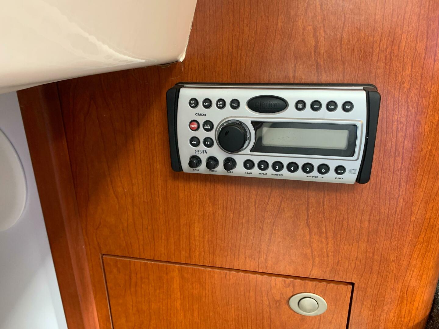 Slide: The Image of Boston Whaler 305 Conquest 2006 - 4760814