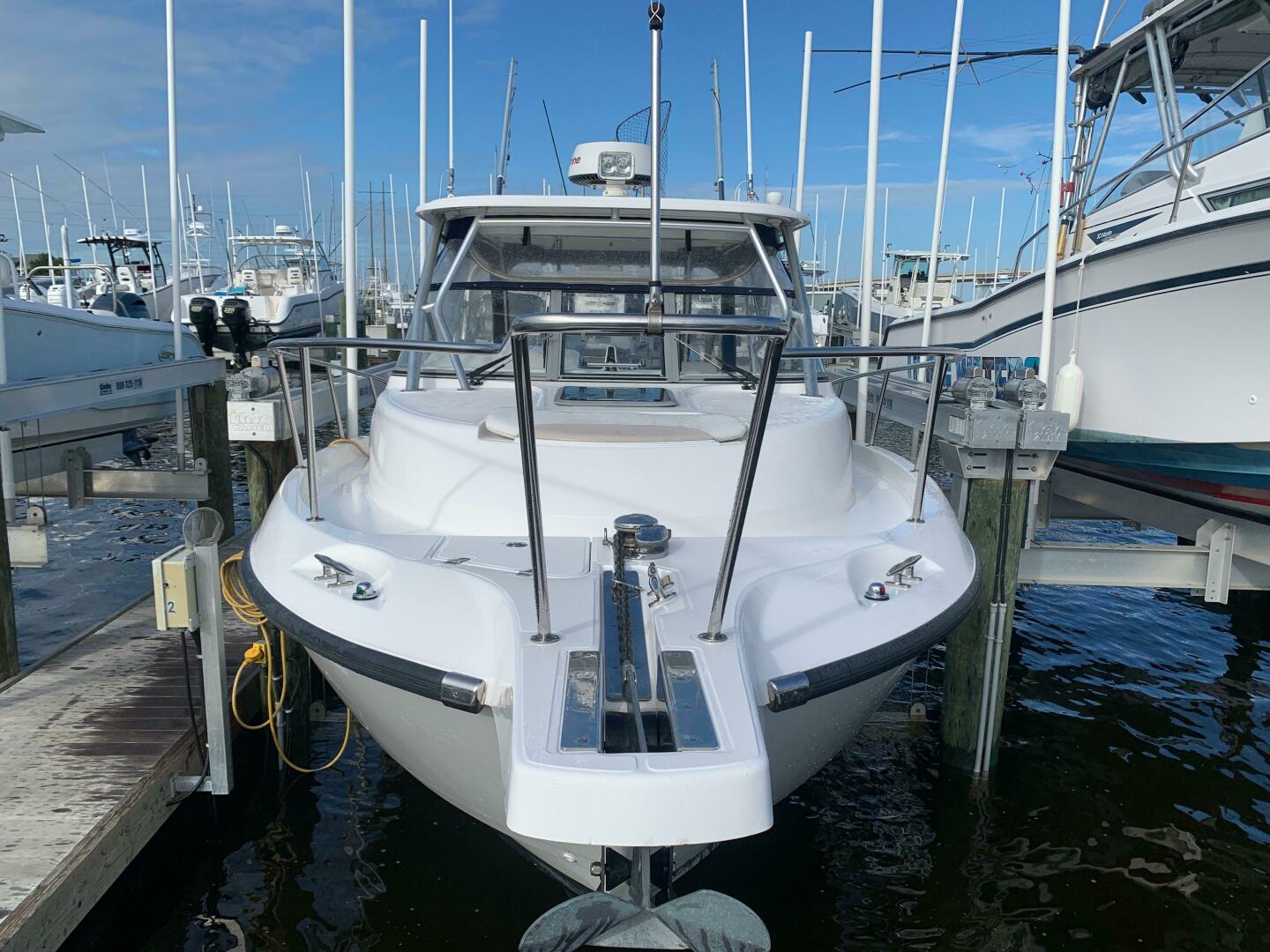 Slide: The Image of Boston Whaler 305 Conquest 2006 - 4760822
