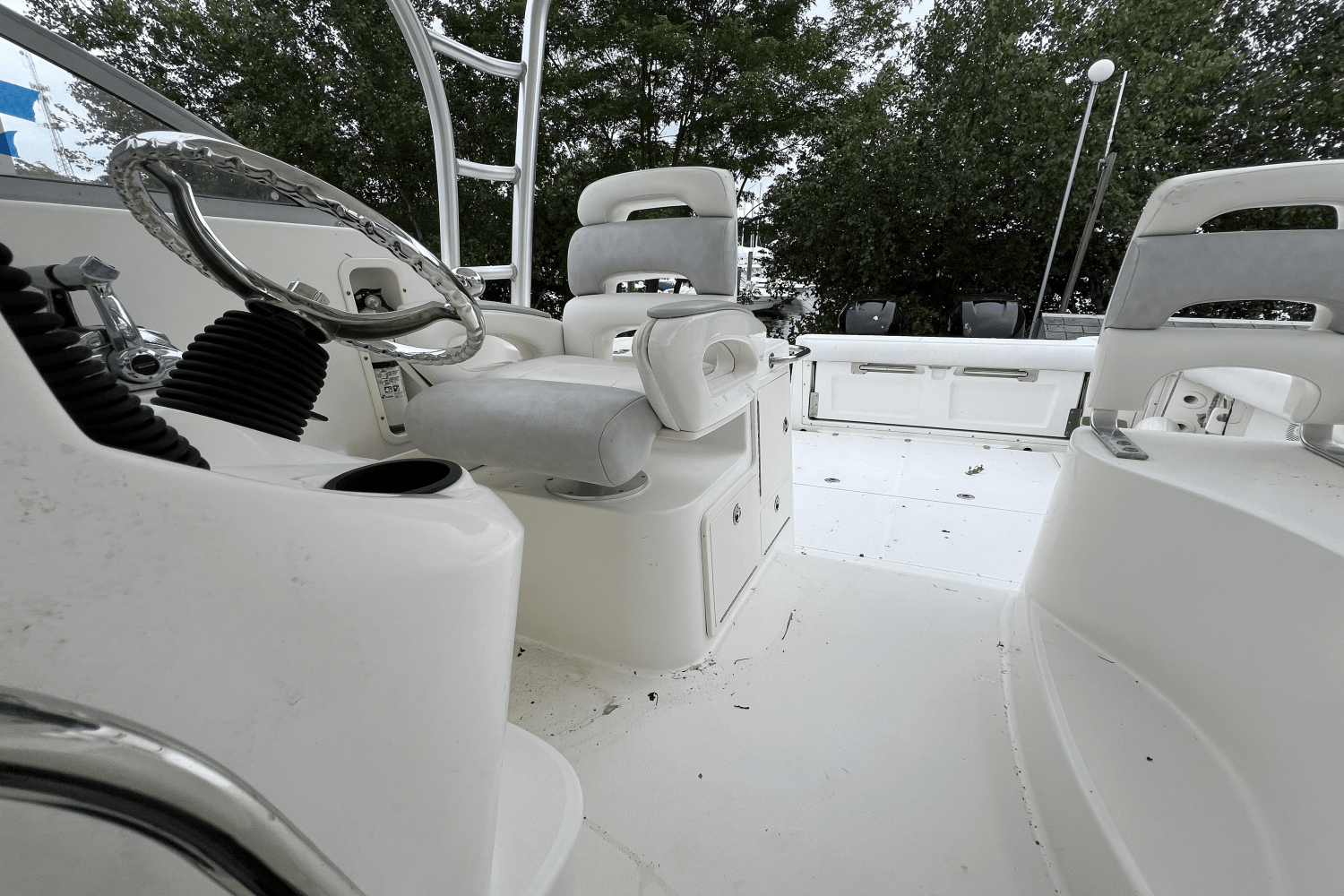 Slide: The Image of Boston Whaler 305 CONQUEST 2006 - 66