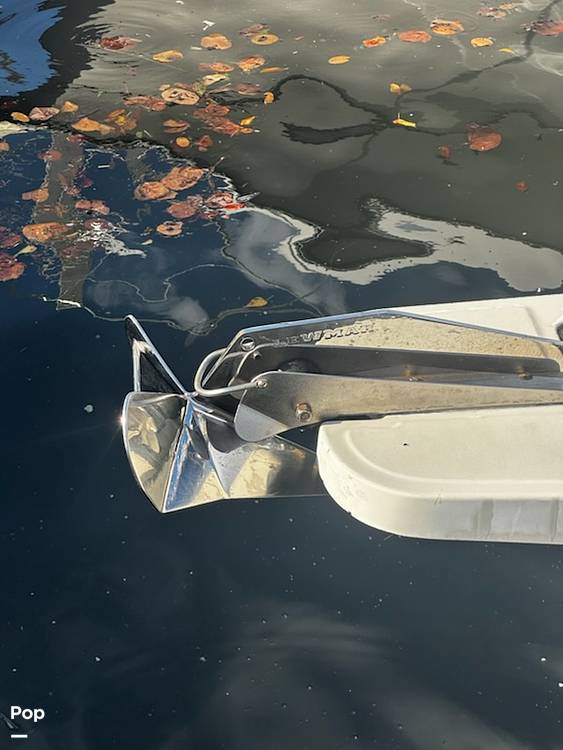 Slide: The Image of Boston Whaler 31 1989 - 15810643