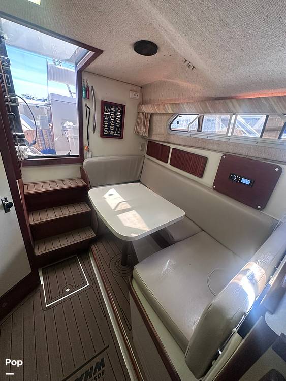 Slide: The Image of Boston Whaler 31 1989 - 15810629