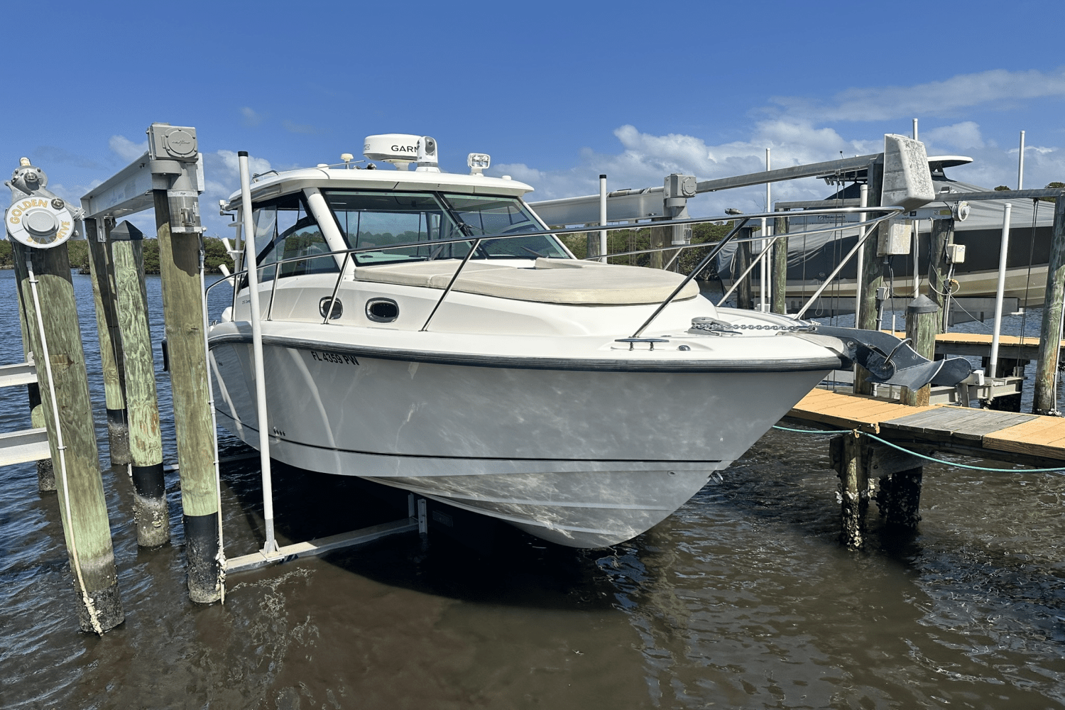 Slide: The Image of Boston Whaler 315 CONQUEST 2015 - 12