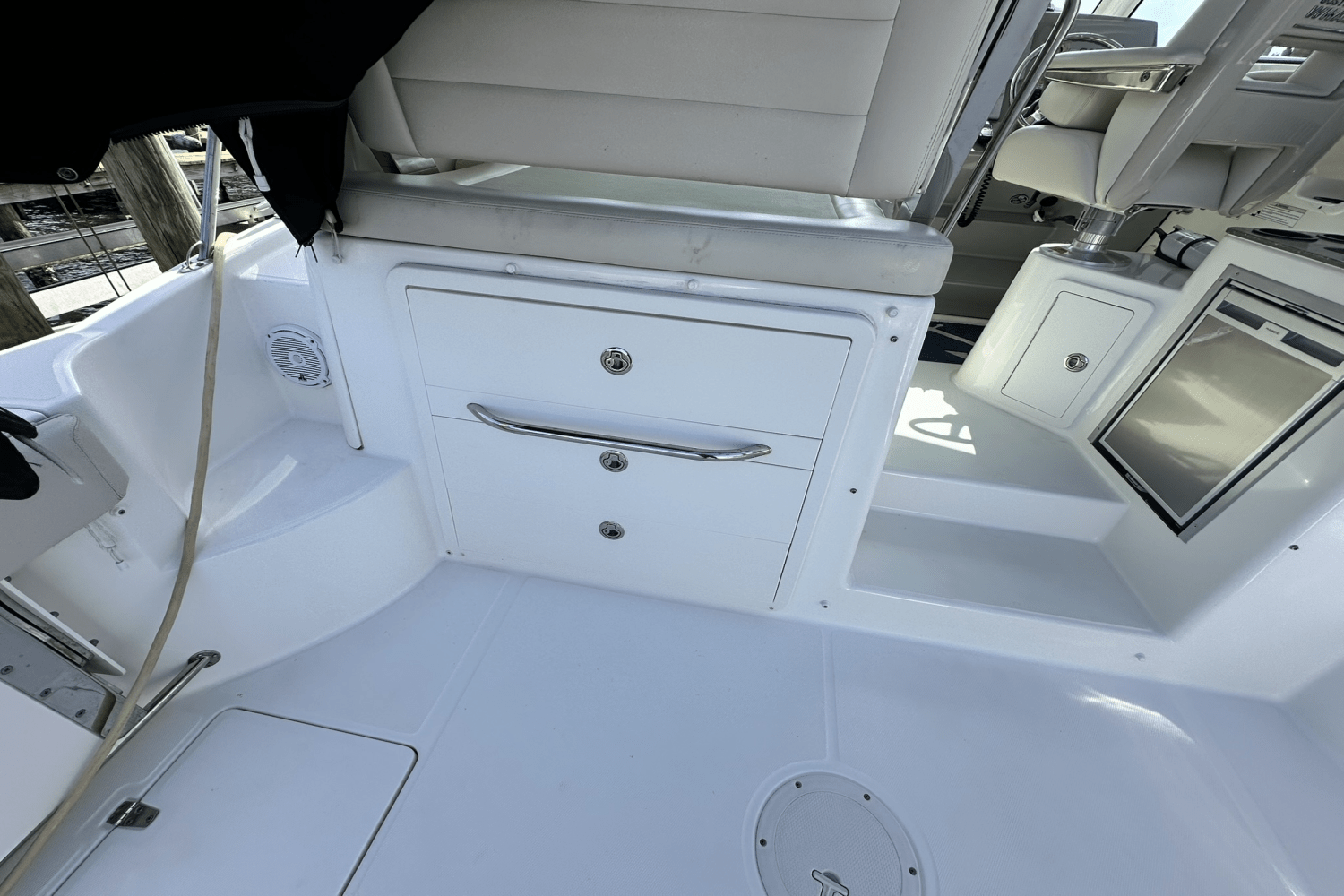 Slide: The Image of Boston Whaler 315 CONQUEST 2015 - 27
