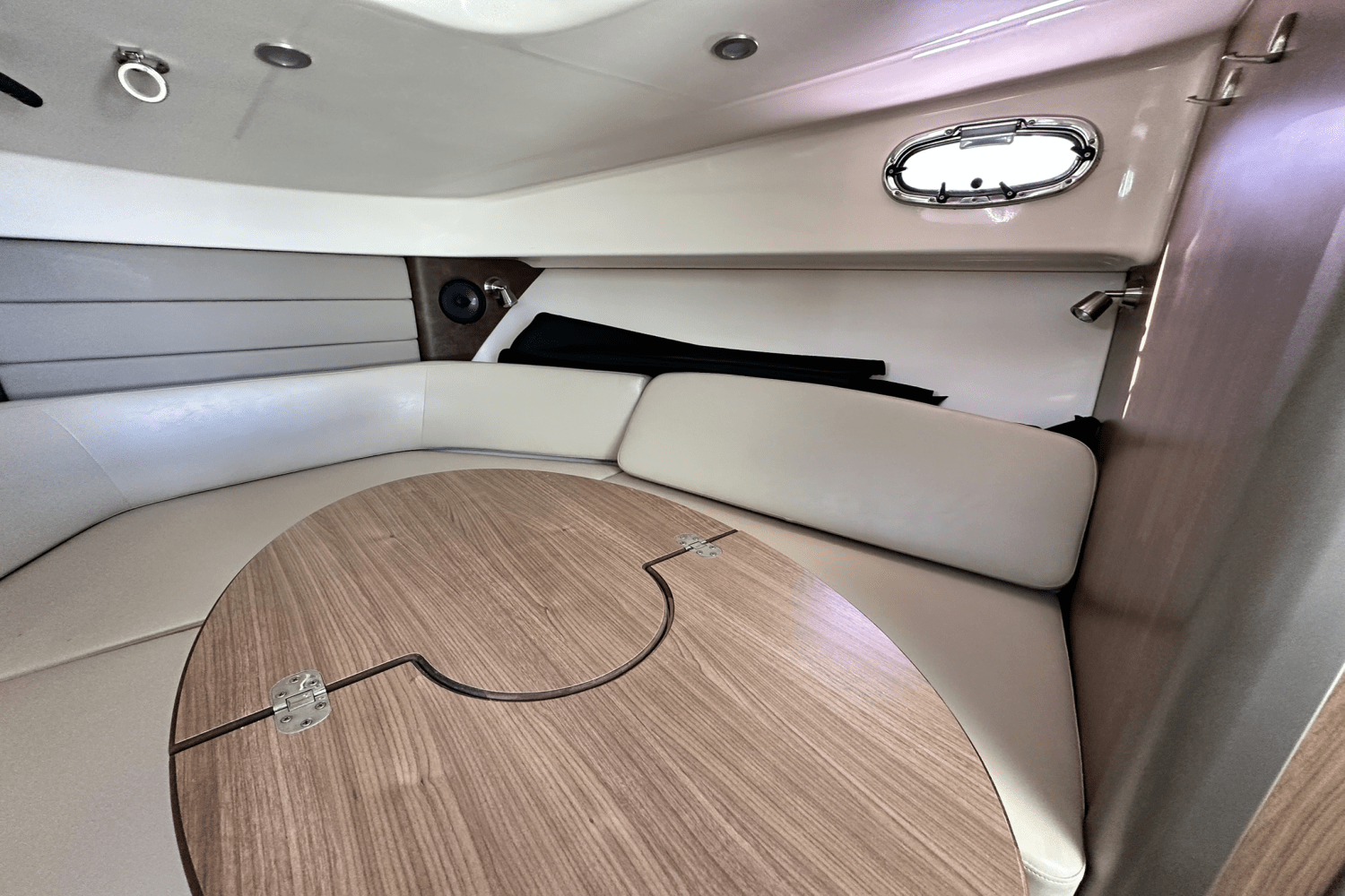 Slide: The Image of Boston Whaler 315 CONQUEST 2015 - 39