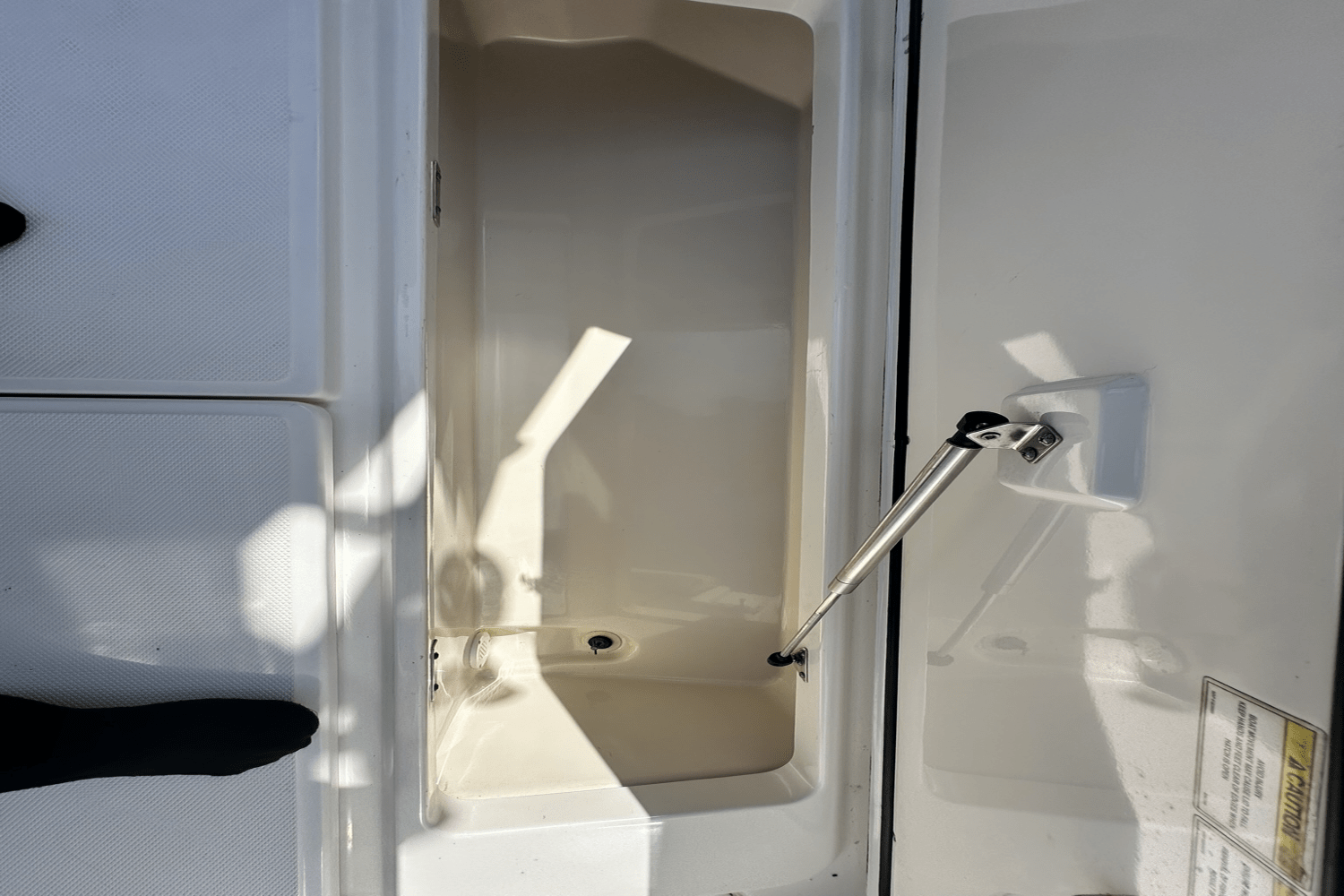 Slide: The Image of Boston Whaler 315 CONQUEST 2015 - 44