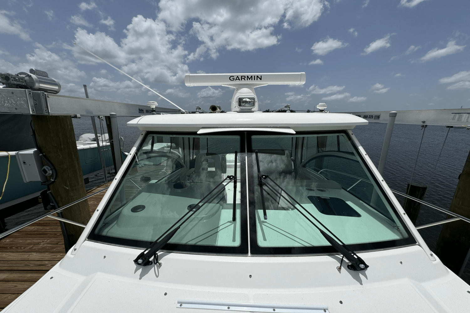 Slide: The Image of Boston Whaler 315 CONQUEST 2016 - 52