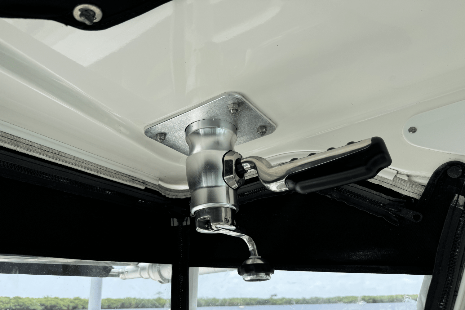 Slide: The Image of Boston Whaler 315 CONQUEST 2016 - 63