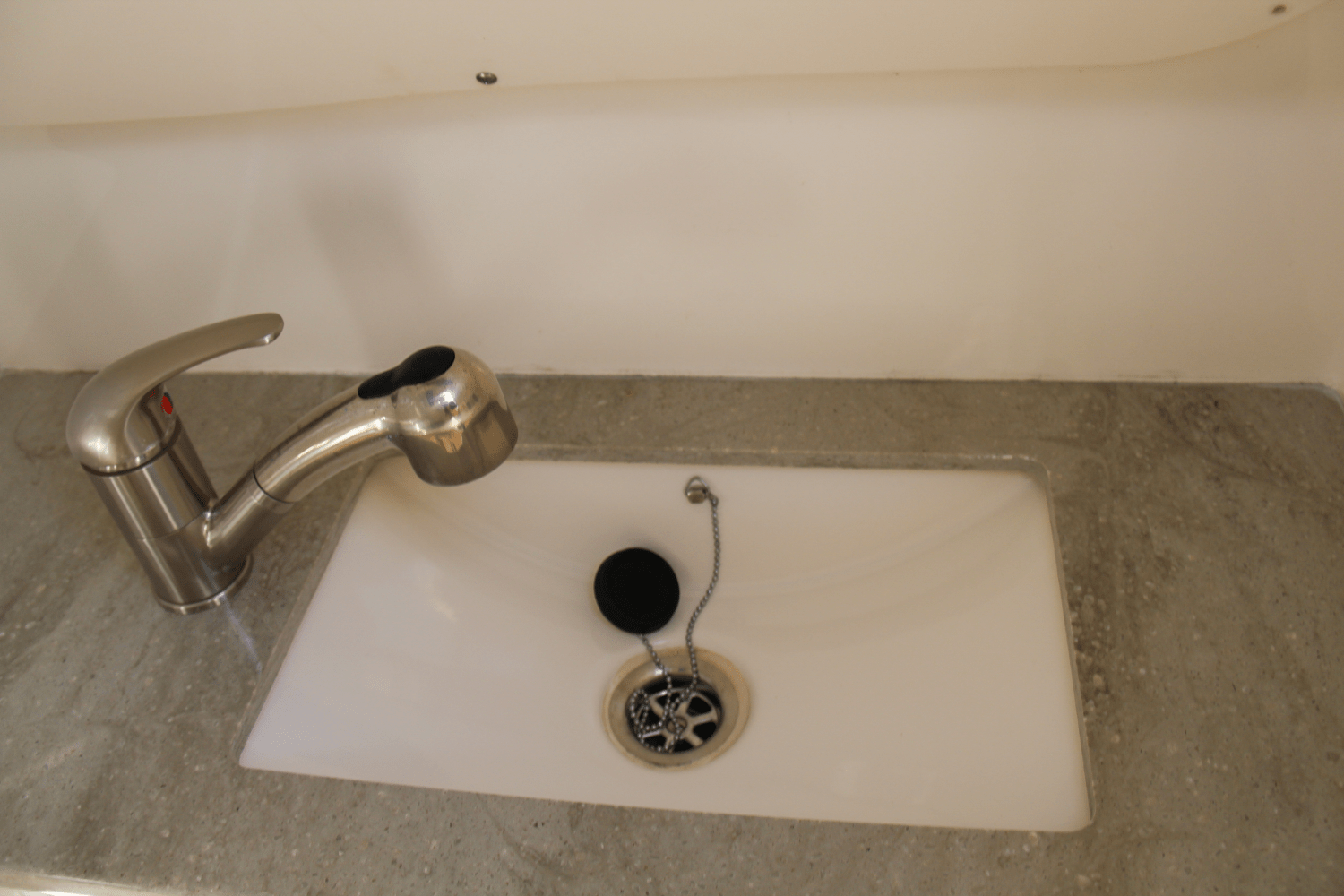 Slide: The Image of Boston Whaler 320 Vantage 2017 - 27