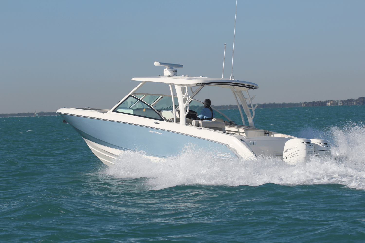 Slide: The Image of Boston Whaler 320 Vantage 2024 - 2
