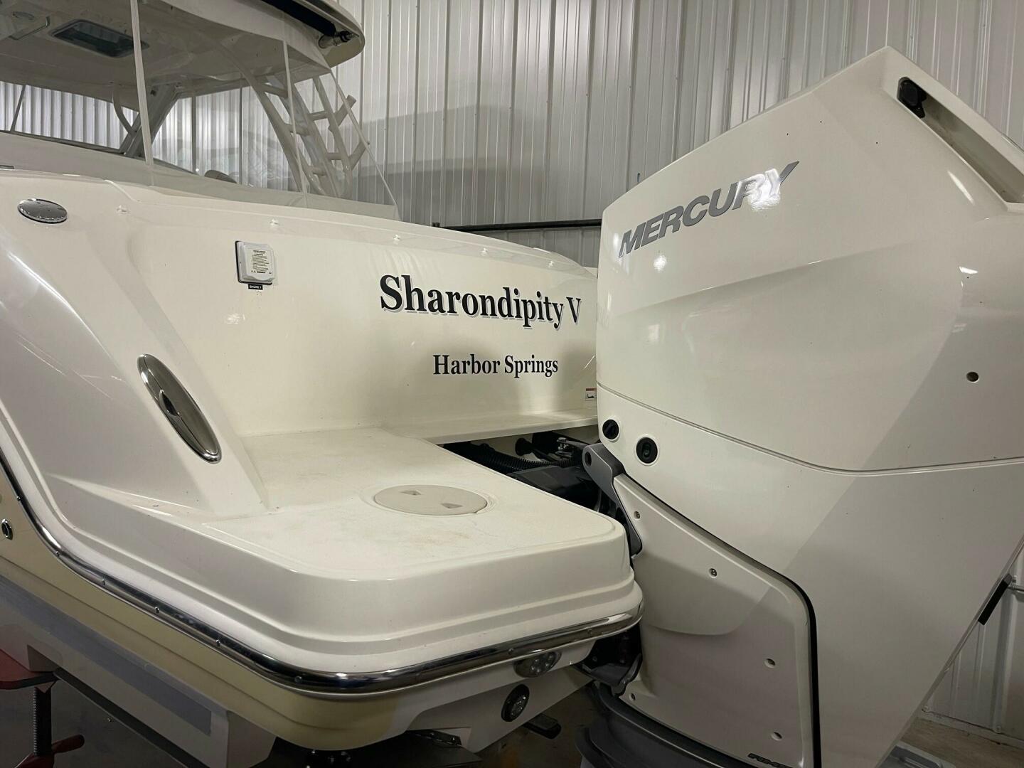 Slide: The Image of 320 Vantage View of Vessel name - 5364005