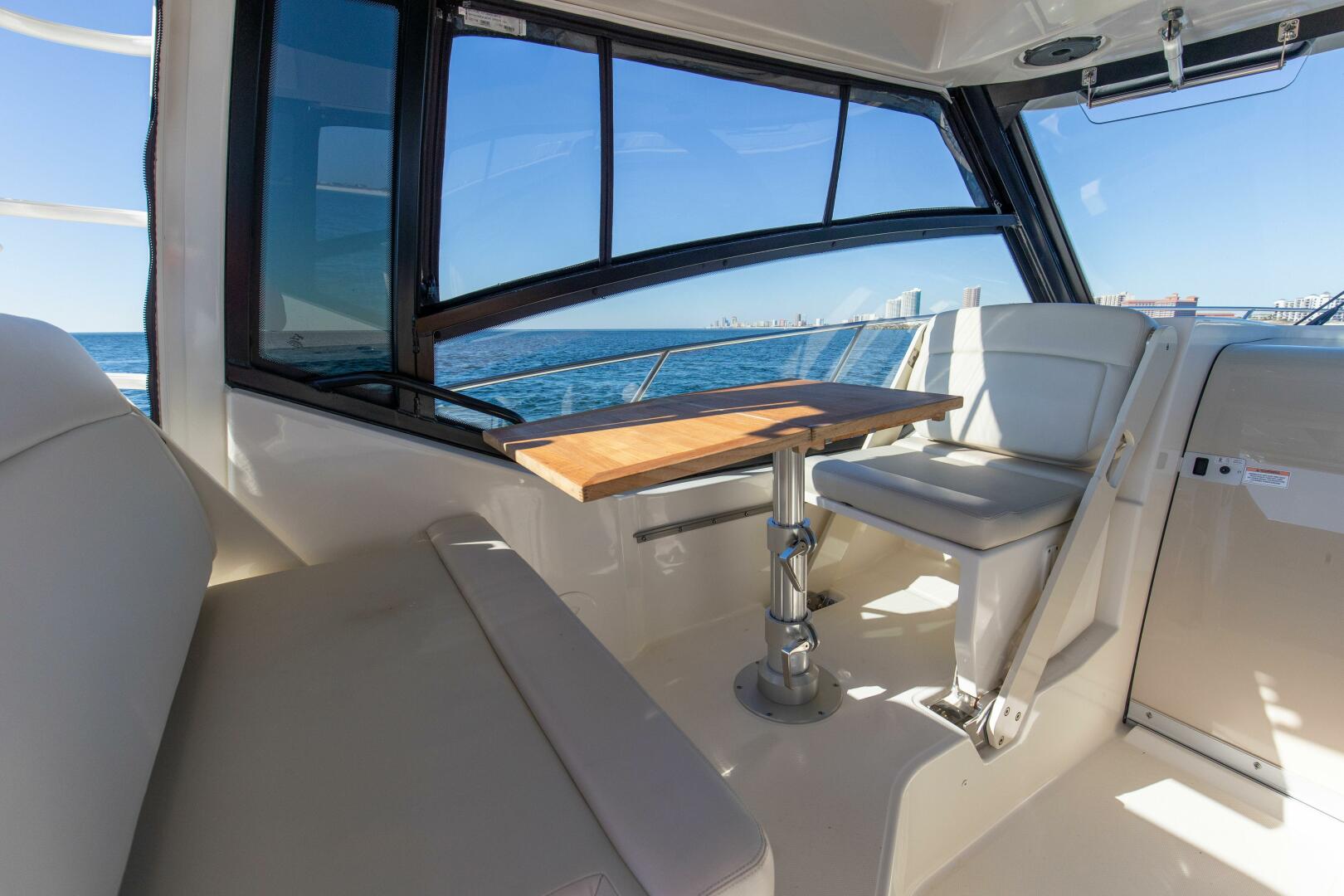 Slide: The Image of 2021 32 Boston Whaler 325 Conquest Optimism Console (4) - 4901644