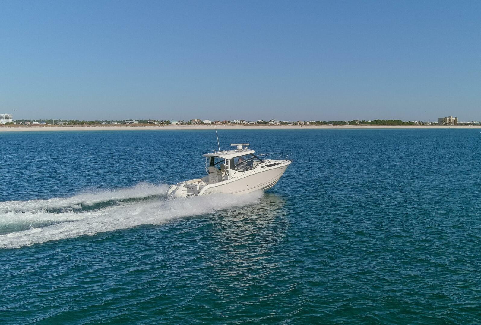 Slide: The Image of 2021 32 Boston Whaler 325 Conquest Optimism Exterior Profile (12) - 4901681
