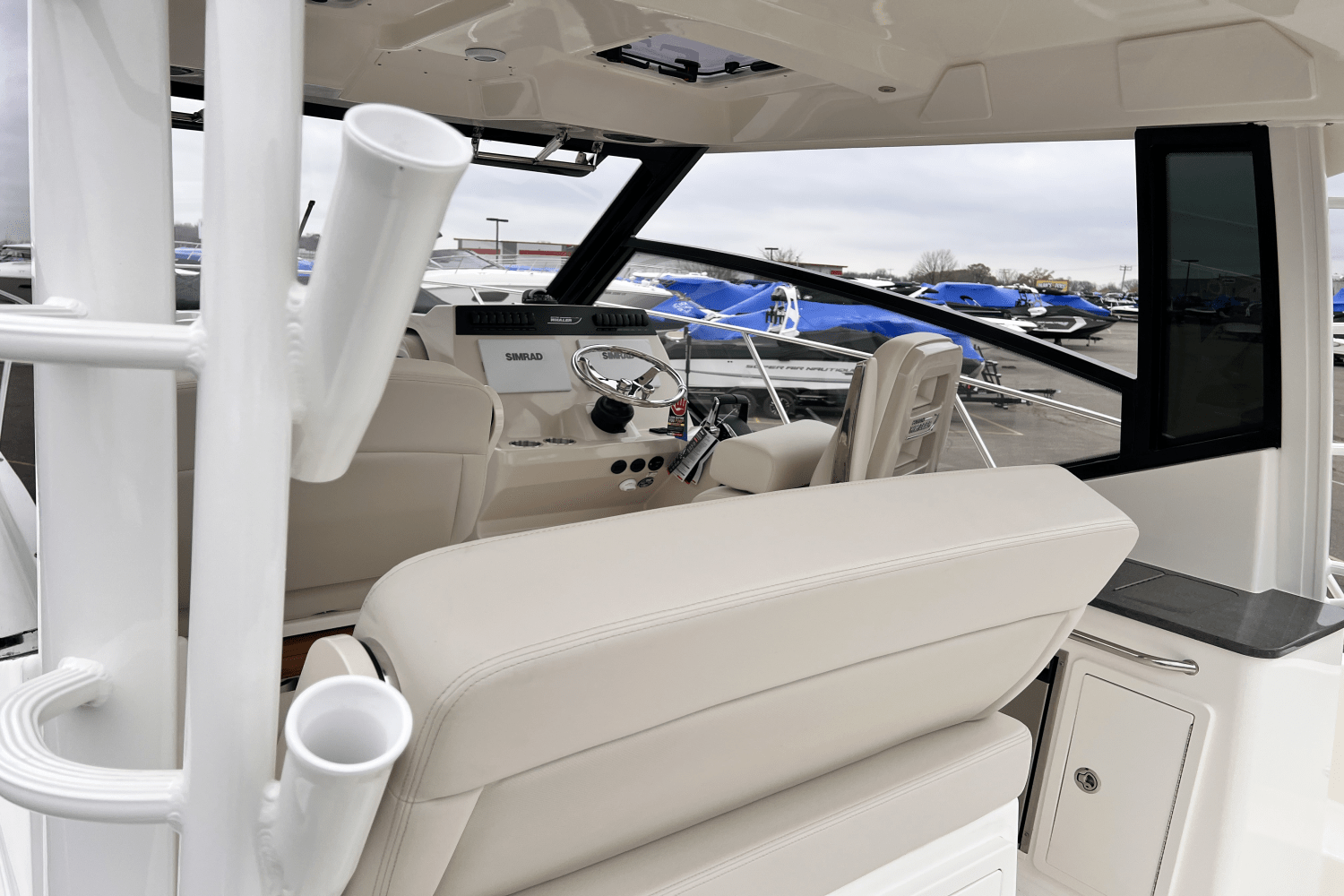 Slide: The Image of Boston Whaler 325 Conquest 2025 - 11