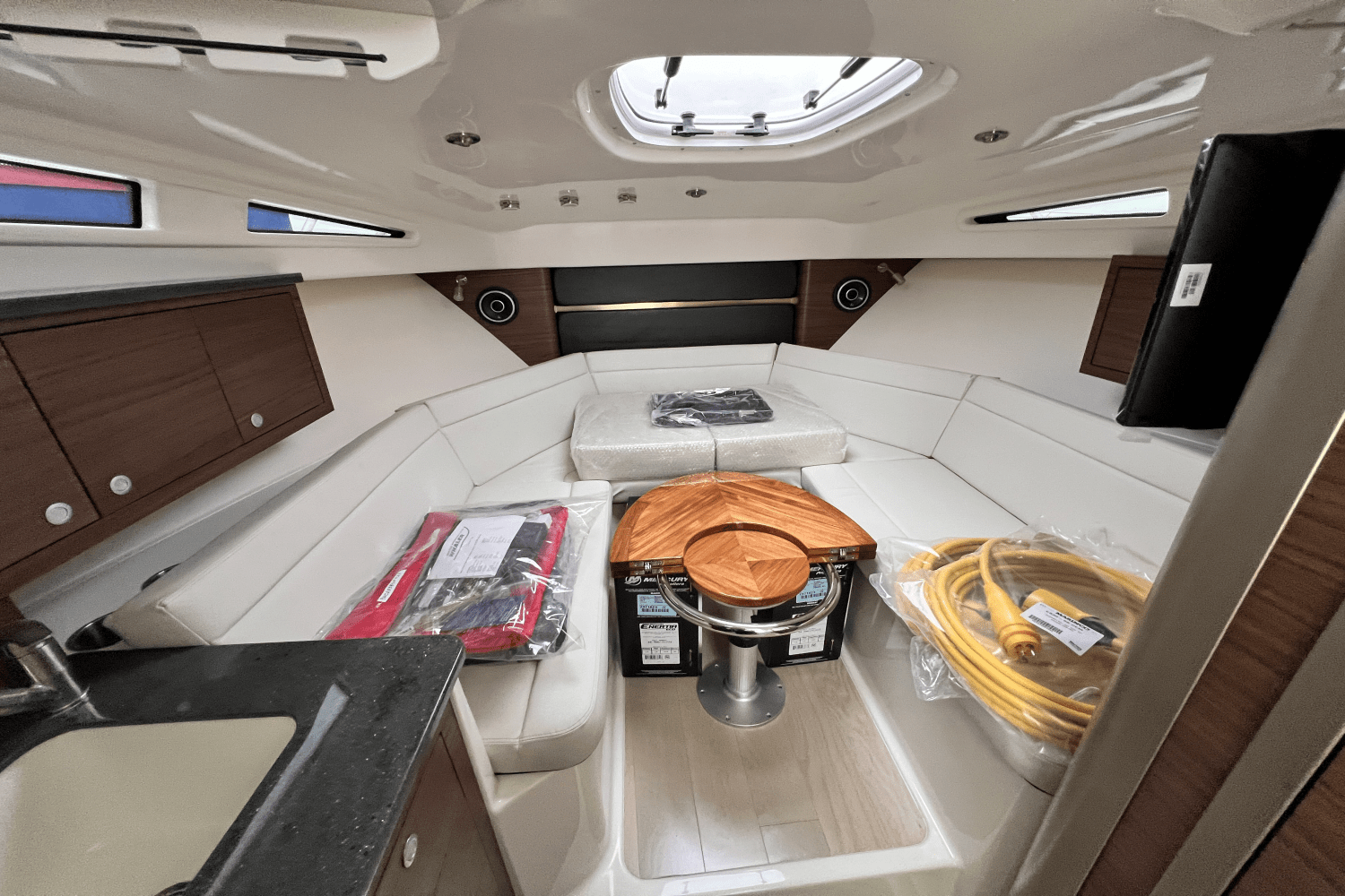 Slide: The Image of Boston Whaler 325 Conquest 2025 - 24