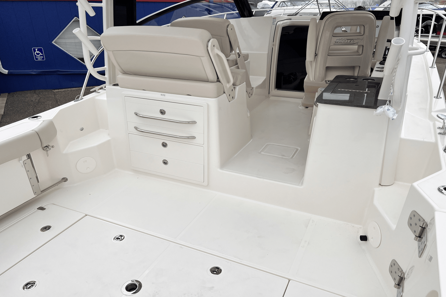Slide: The Image of Boston Whaler 325 Conquest 2025 - 7