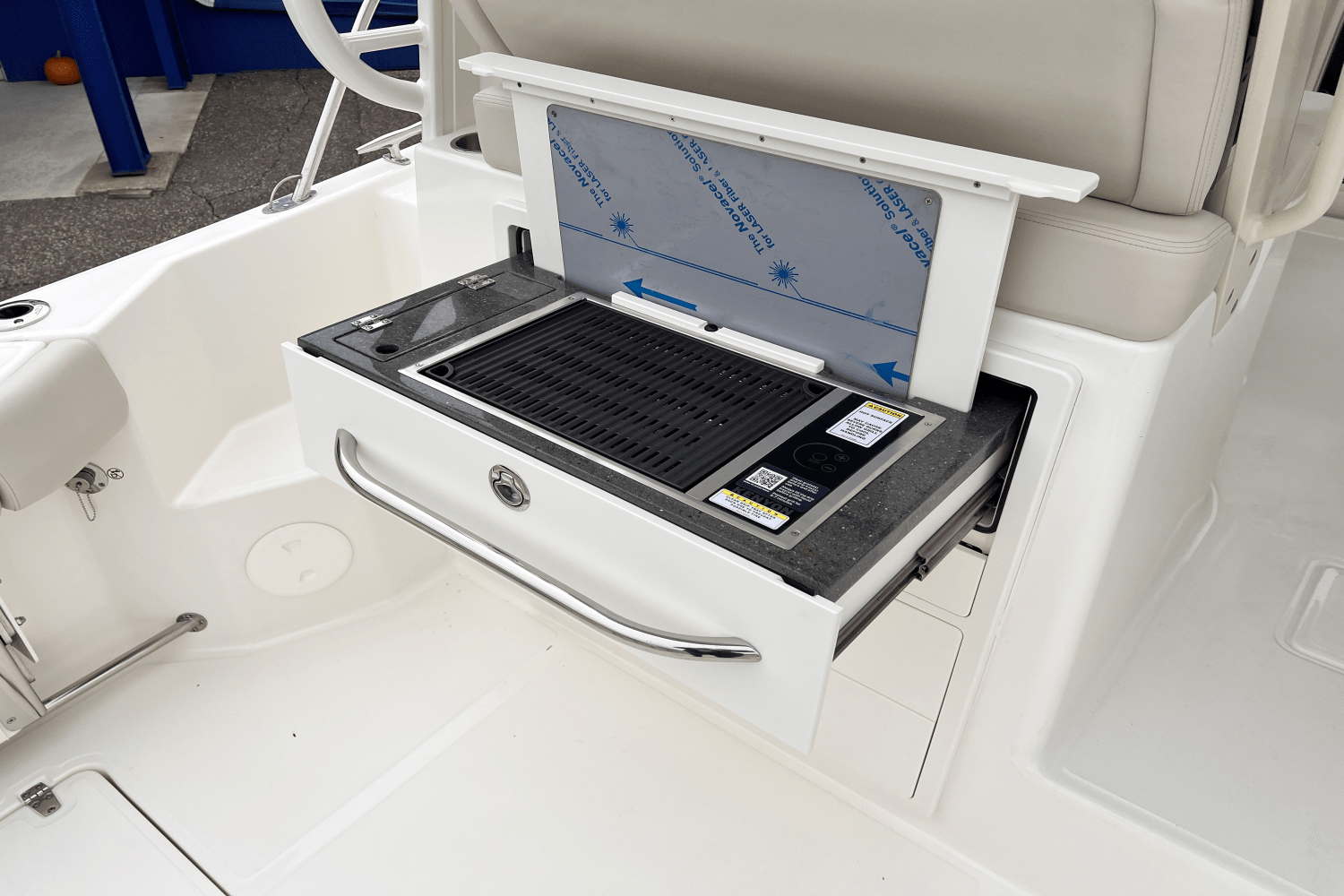 Slide: The Image of Boston Whaler 325 Conquest 2025 - 9