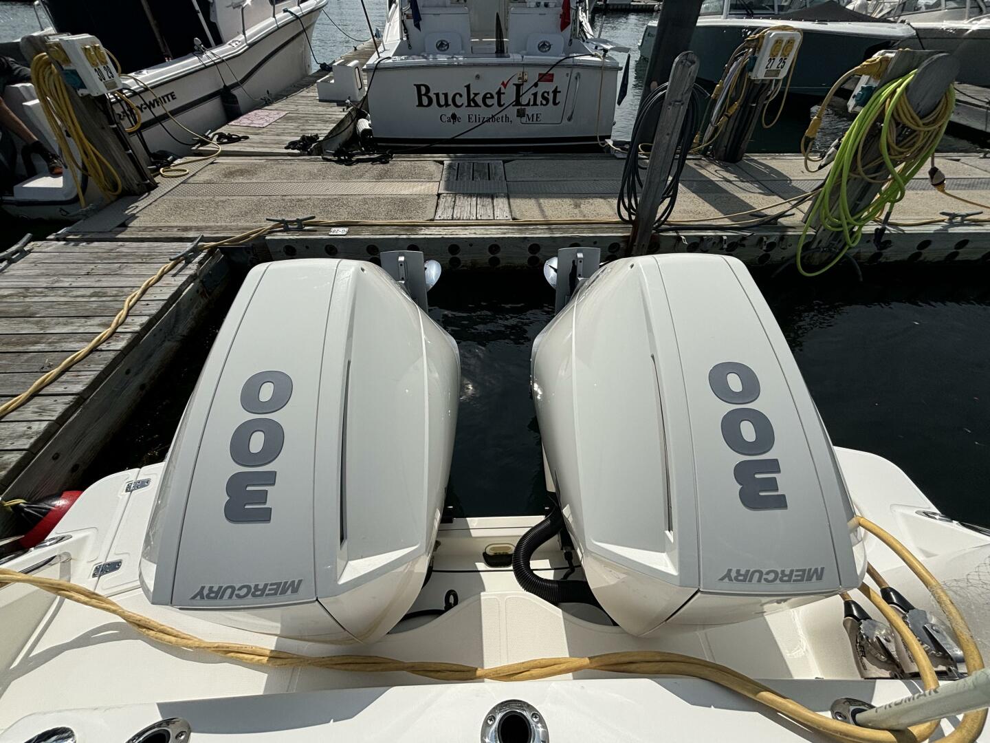 Slide: The Image of Boston Whaler 325 Conquest Pilothouse 2020 - 4698705