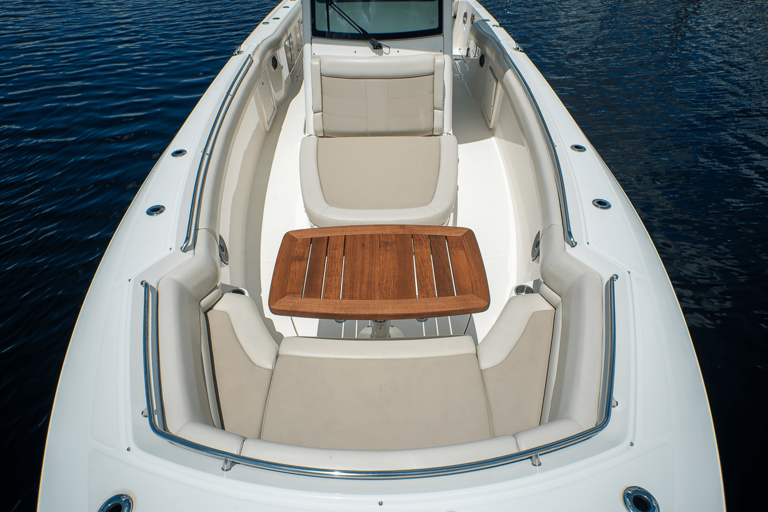 Slide: The Image of Boston Whaler 330 Outrage 2018 - 27