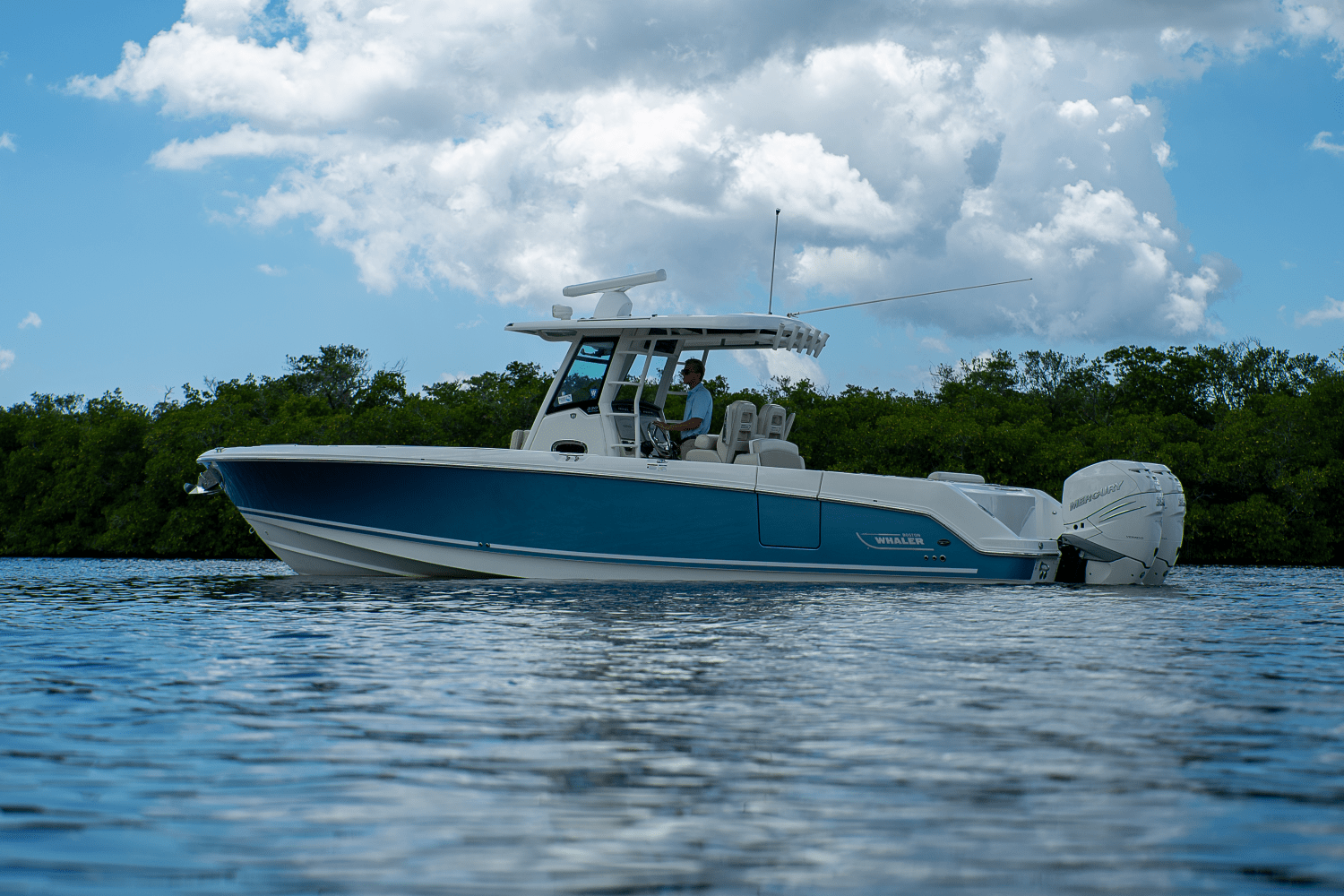 Slide: The Image of Boston Whaler 330 Outrage 2018 - 30
