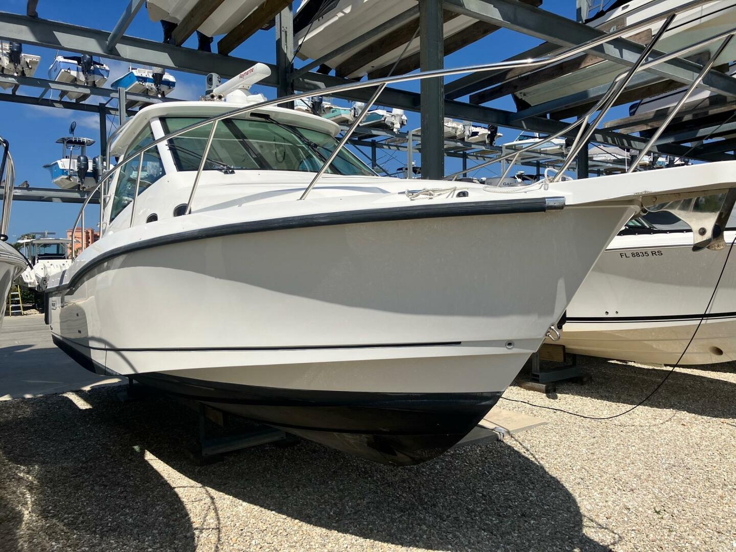Slide: The Image of Boston Whaler 345 Conquest 2009 - 5239149