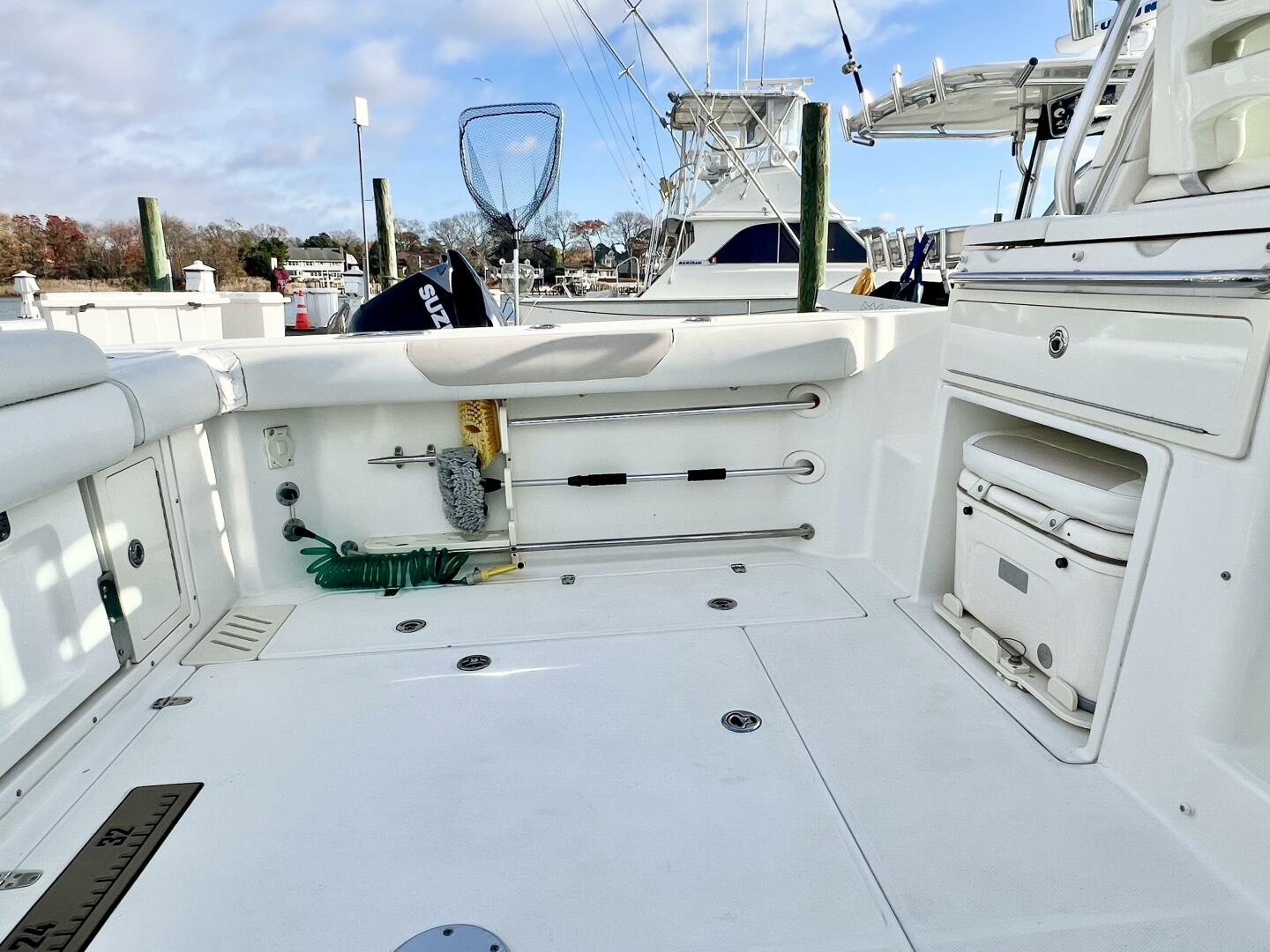 Slide: The Image of Boston Whaler 345 Conquest 2011 - 4820434