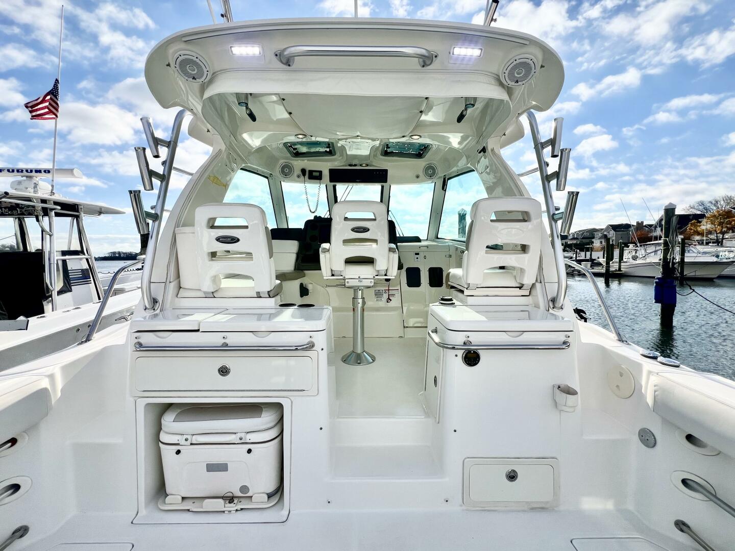Slide: The Image of Boston Whaler 345 Conquest 2011 - 4820438