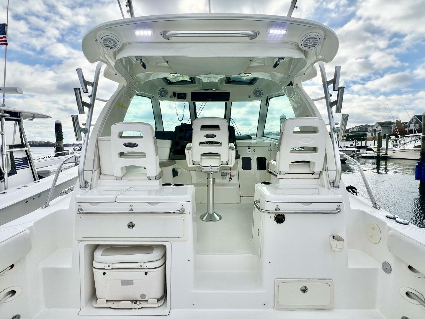 Slide: The Image of Boston Whaler 345 Conquest 2011 - 4820459