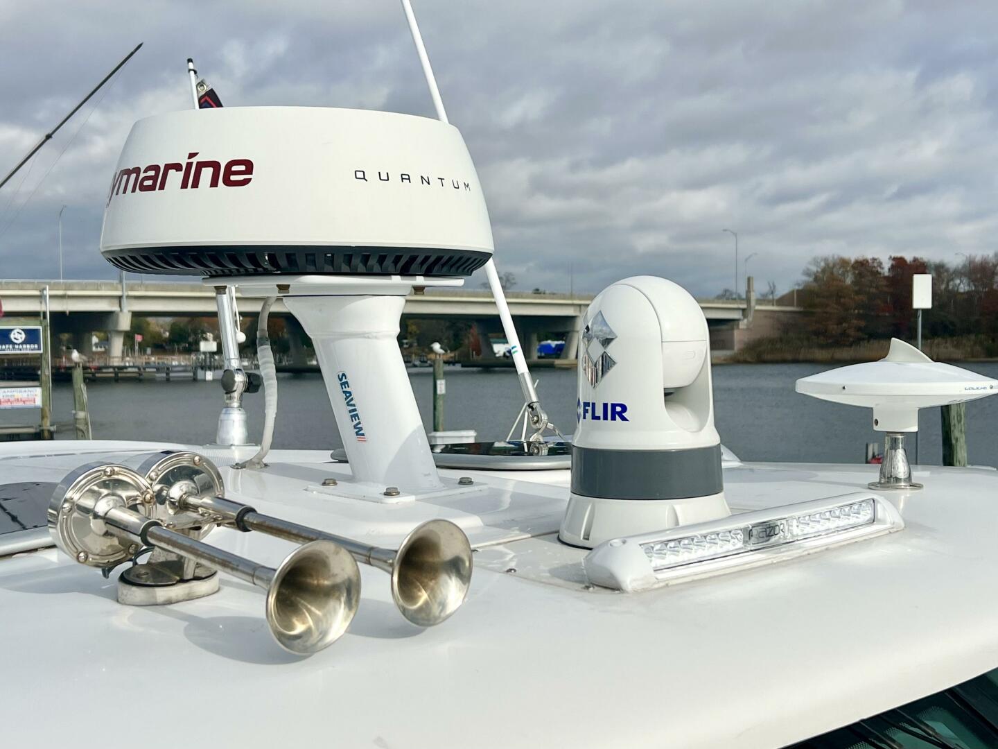Slide: The Image of Boston Whaler 345 Conquest 2011 - 4820466