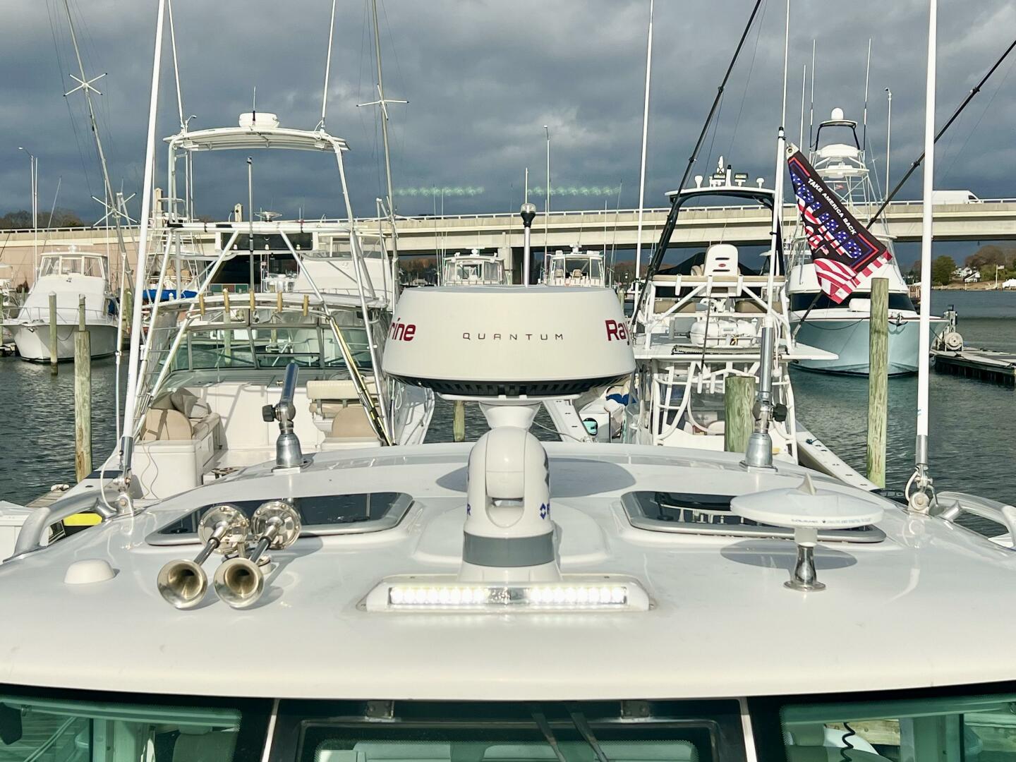 Slide: The Image of Boston Whaler 345 Conquest 2011 - 4820467