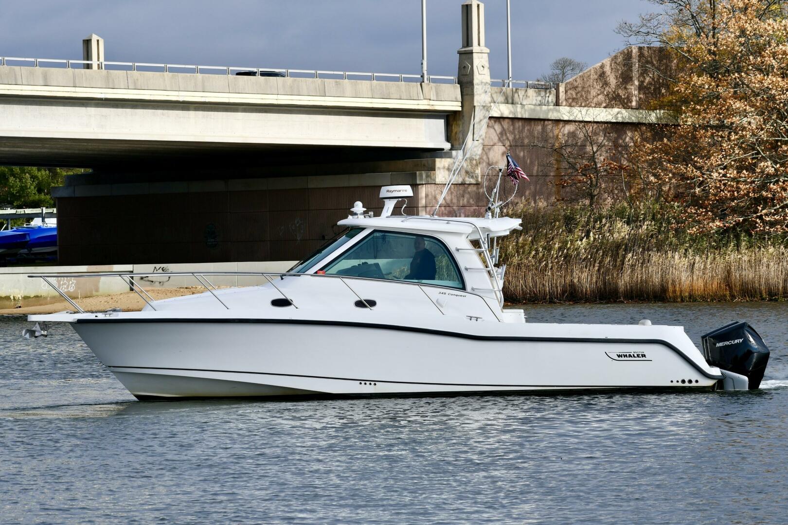 Slide: The Image of Boston Whaler 345 Conquest 2011 - 4820535
